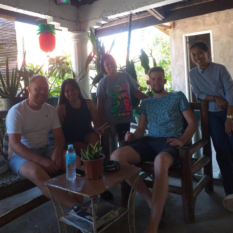 Paraiso Hostel מואלבואל מראה חיצוני תמונה