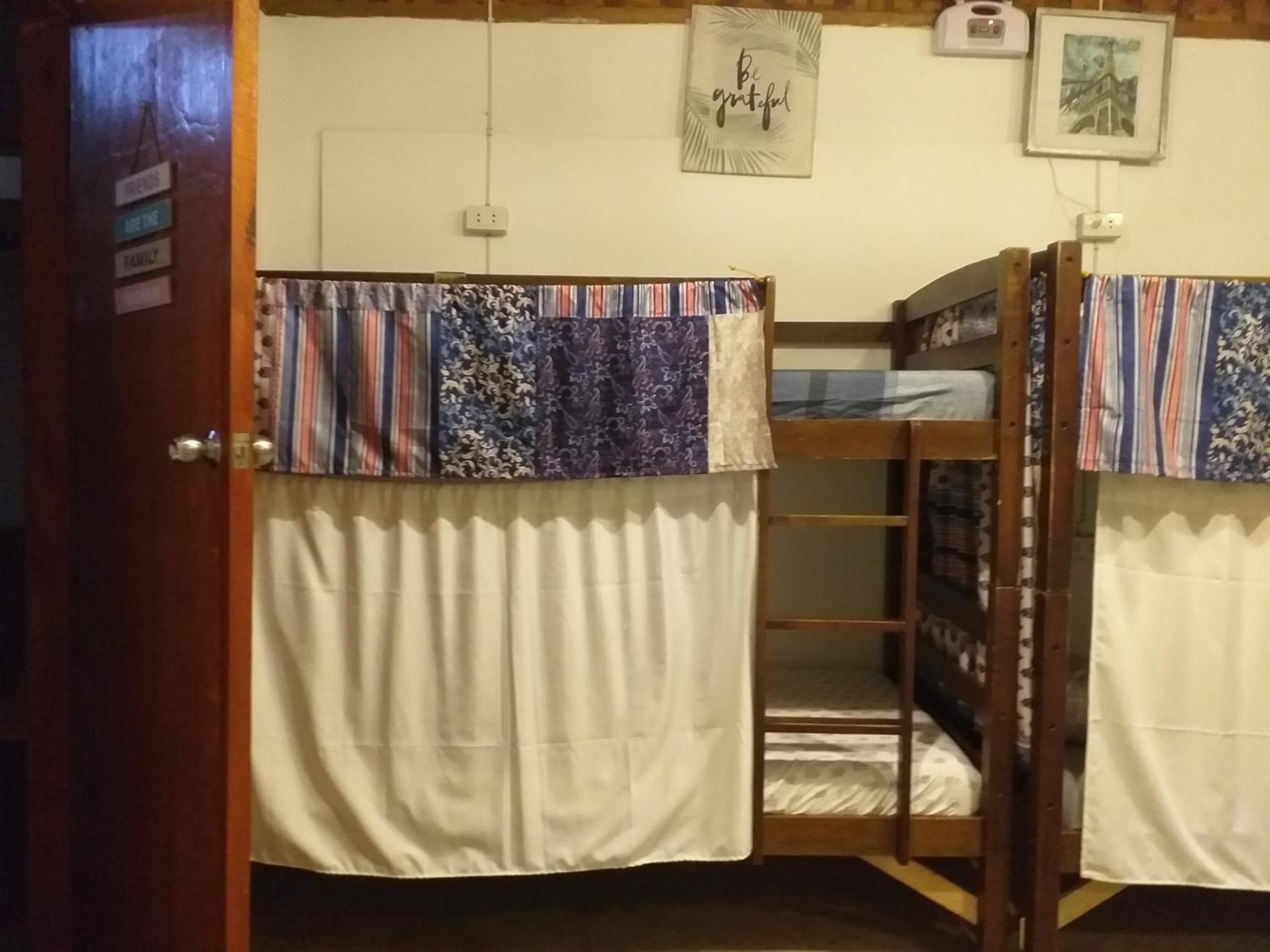 Paraiso Hostel מואלבואל מראה חיצוני תמונה